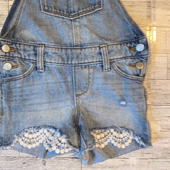Retro, ON, Light Wash, Lace Trim, Denim Overall Shorts - Picture 7 of 9